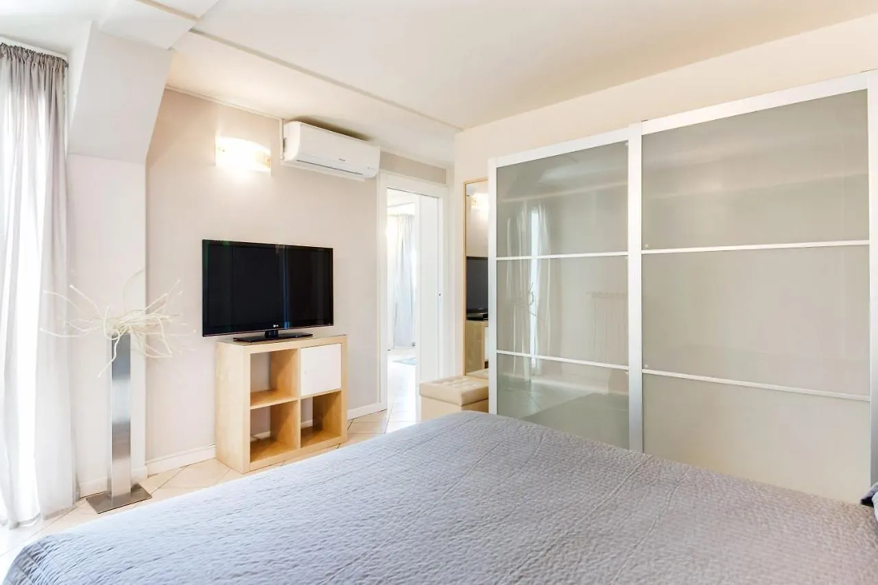 Casa Bonotto Apartment Desenzano del Garda