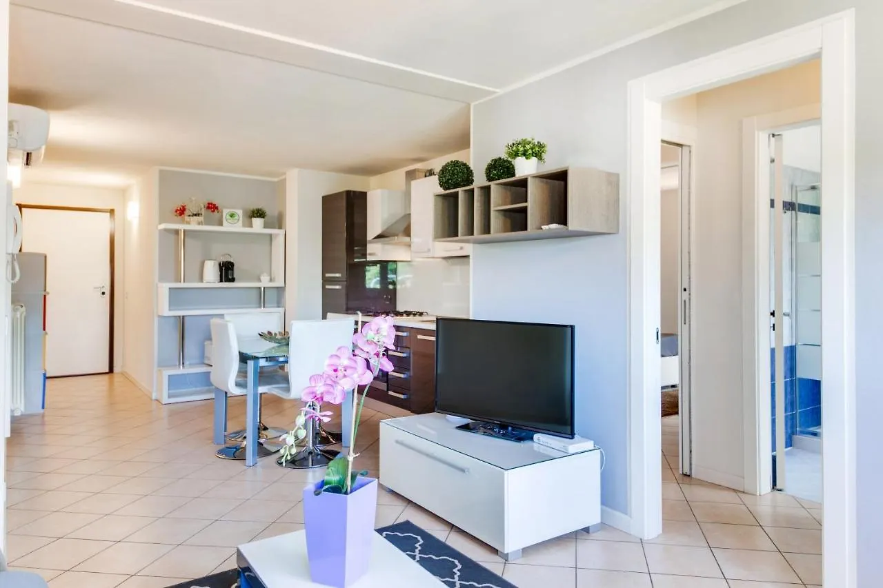 Casa Bonotto Apartment Desenzano del Garda 0*,