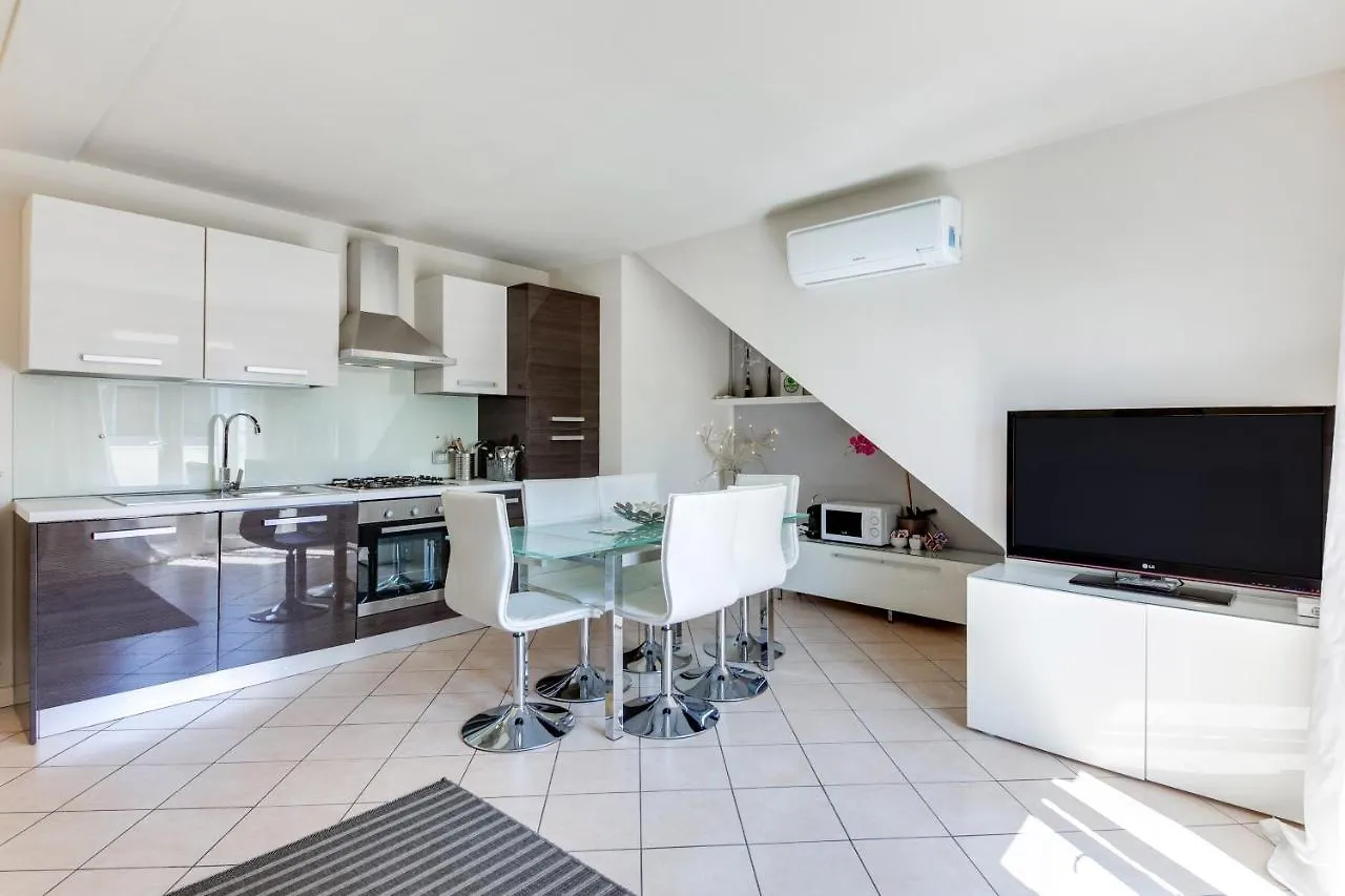 Casa Bonotto Apartment Desenzano del Garda
